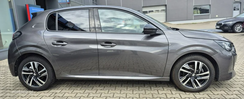 Peugeot 208 4