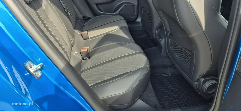 Peugeot 2008 23
