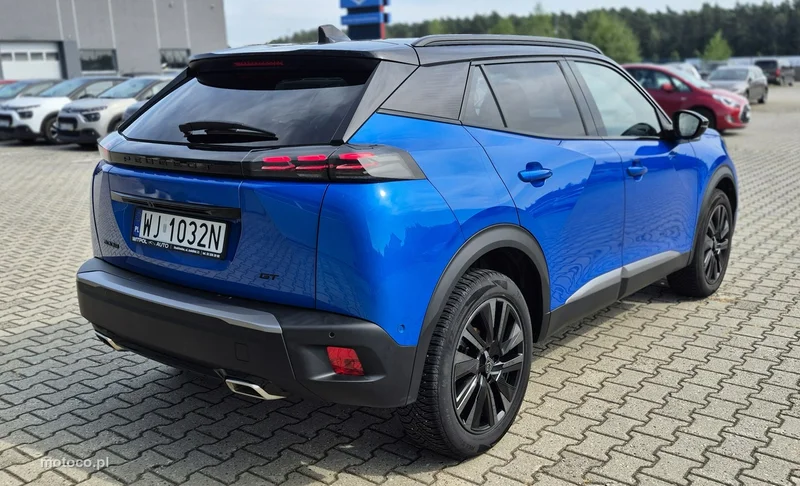 Peugeot 2008 5