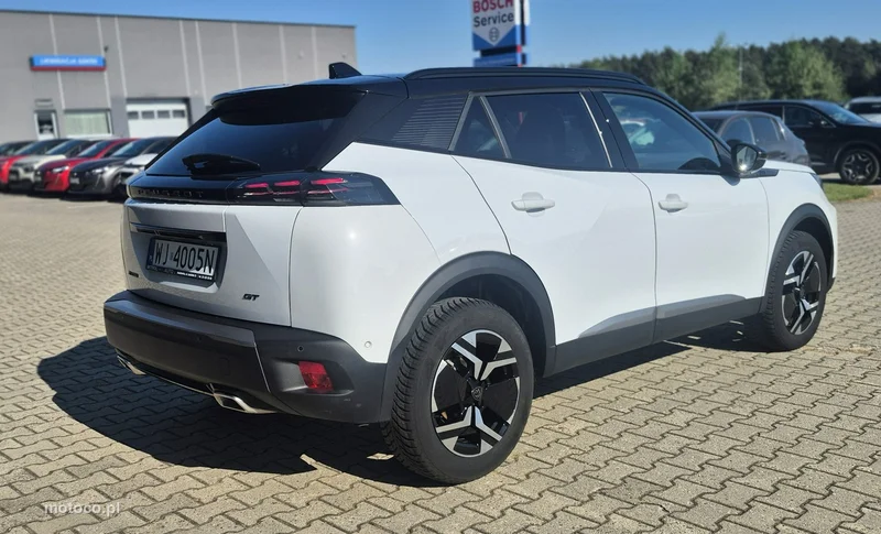 Peugeot 2008 5