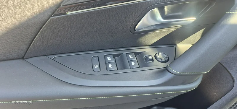 Peugeot 2008 10