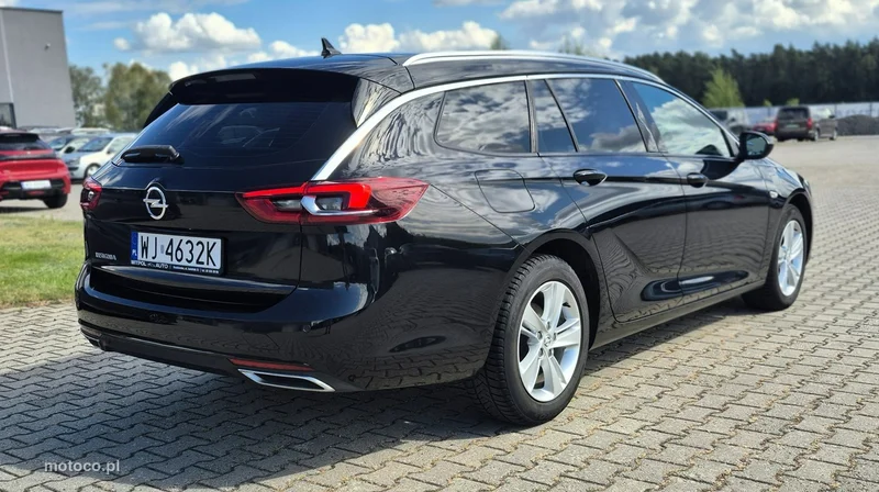 Opel Insignia Sports Tourer 5