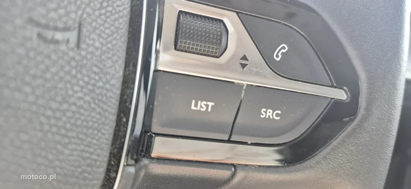 Peugeot 208 14