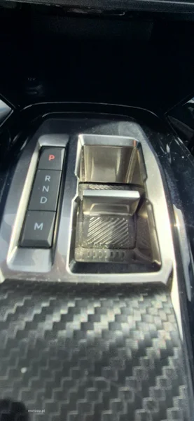 Peugeot 208 19