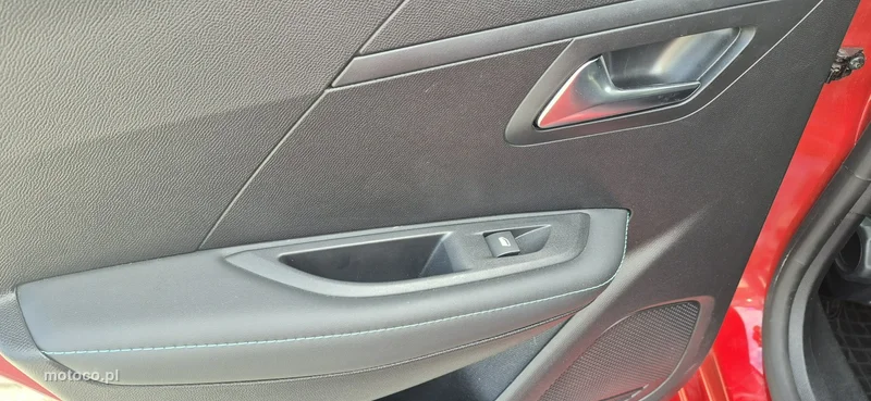 Peugeot 208 22