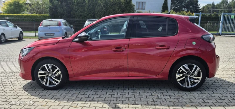 Peugeot 208 8
