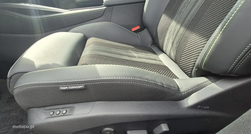 Peugeot 308 SW 12