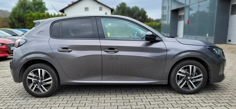 Peugeot 208 4