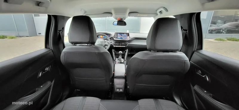 Peugeot 208 14