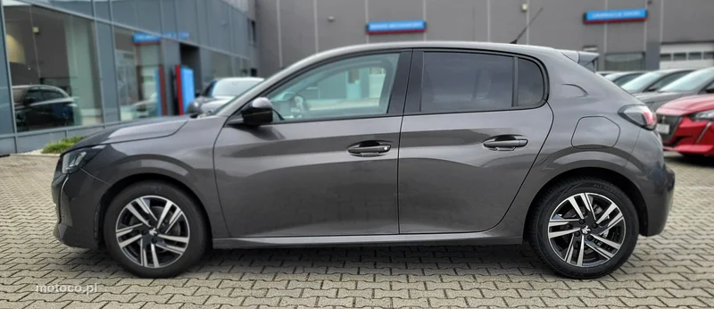 Peugeot 208 8