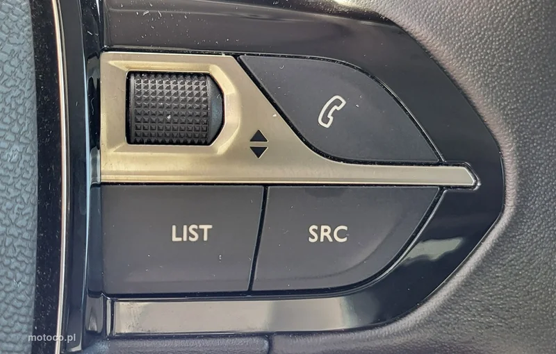 Peugeot 208 14