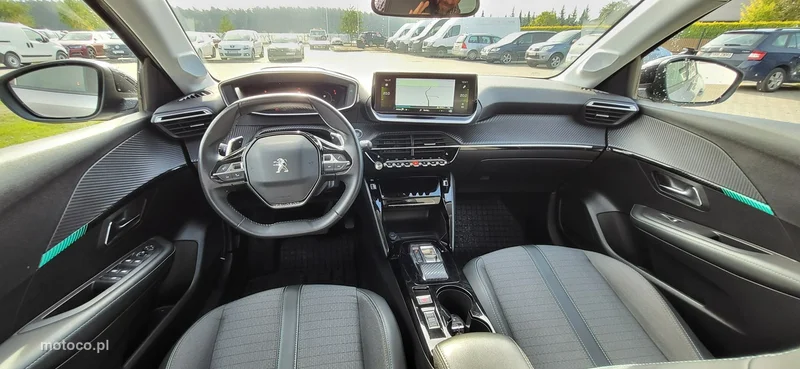 Peugeot 208 18