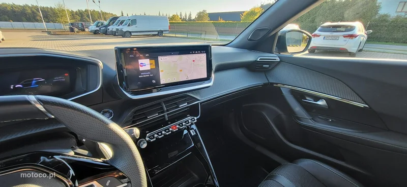Peugeot 2008 13