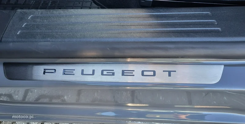 Peugeot 2008 9