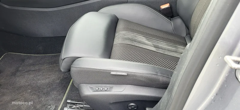 Peugeot 308 11