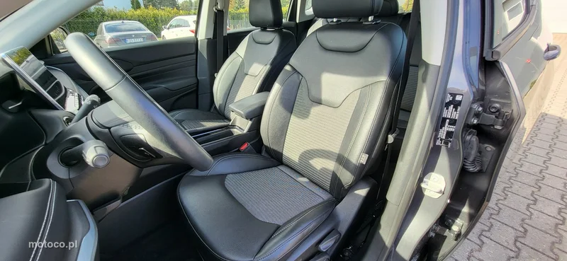 Jeep Compass 9