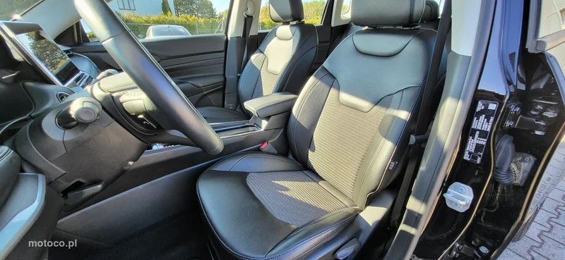 Jeep Compass 9