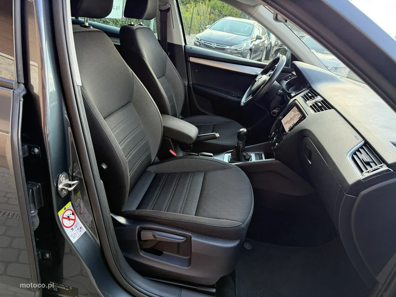 Skoda Octavia III 24