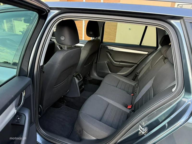 Skoda Octavia III 26