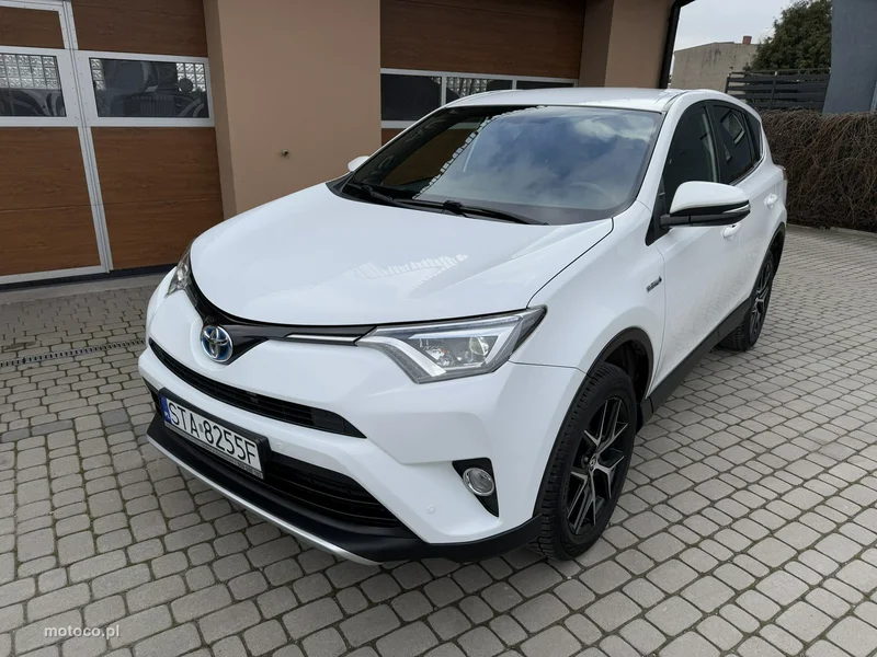 Toyota RAV 4 XA40 12