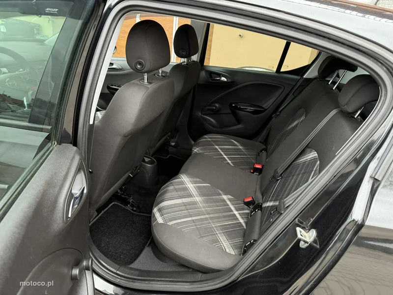 Opel Corsa E 22