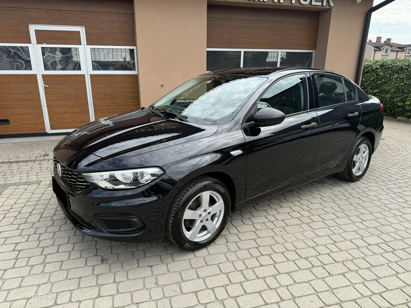 Fiat Tipo 12