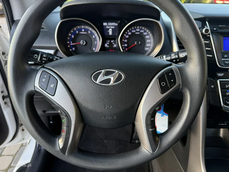 Hyundai i30 16