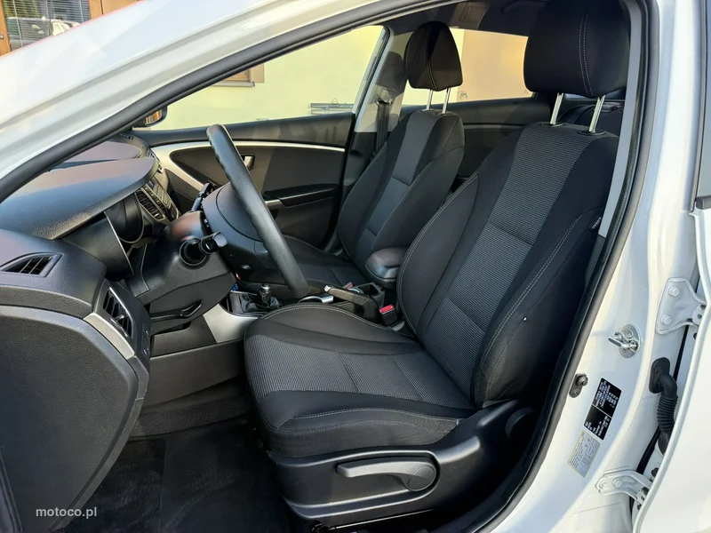 Hyundai i30 18
