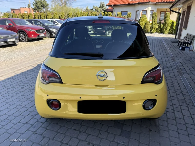 Opel Adam 8