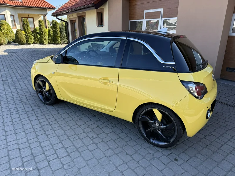 Opel Adam 10