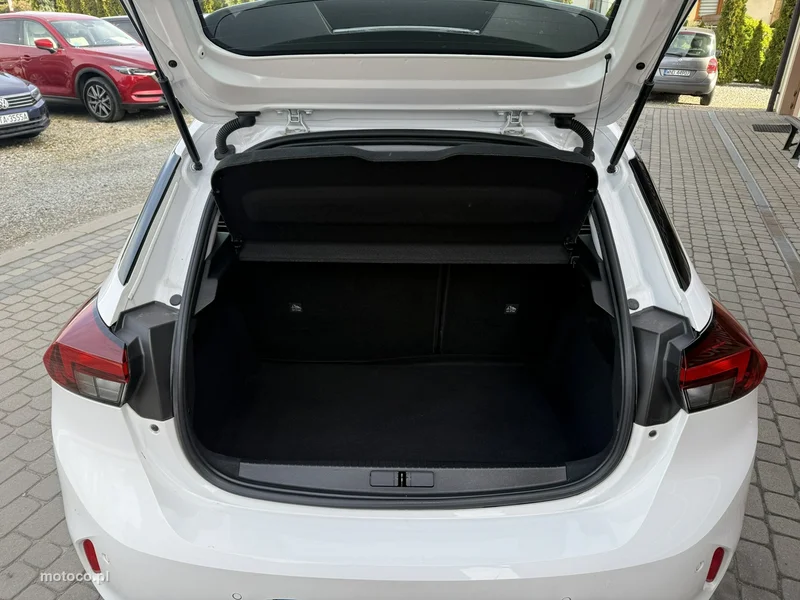 Opel Corsa F 26