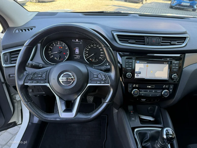 Nissan Qashqai 15