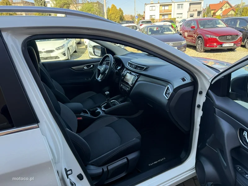 Nissan Qashqai 23