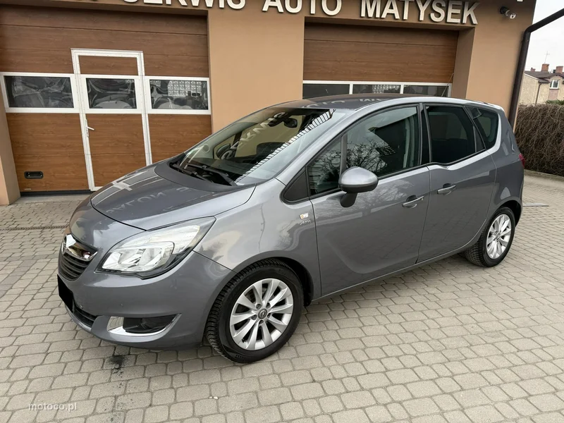Opel Meriva B 12
