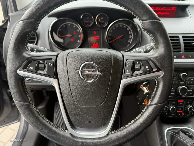 Opel Meriva B 16