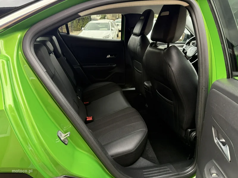 Opel Mokka B 26