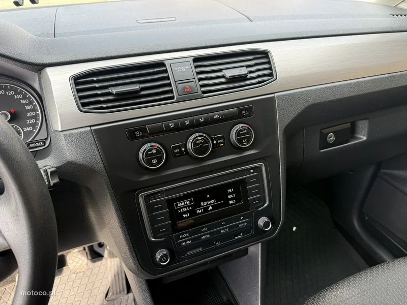 Volkswagen Caddy IV 17