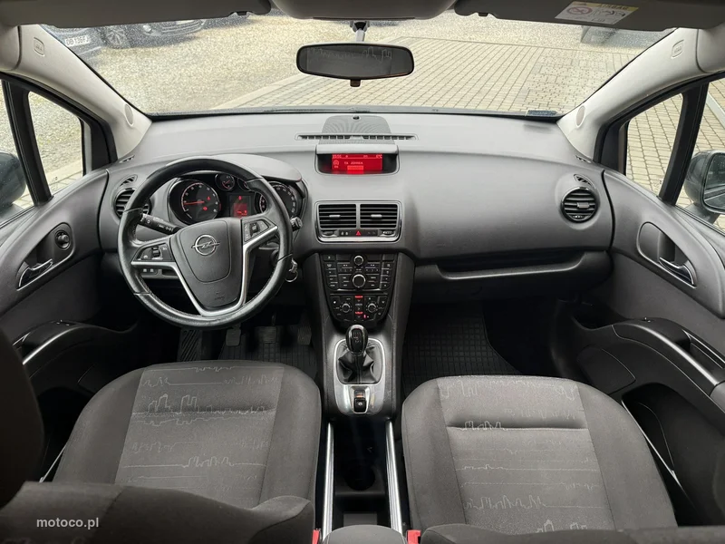 Opel Meriva B 14