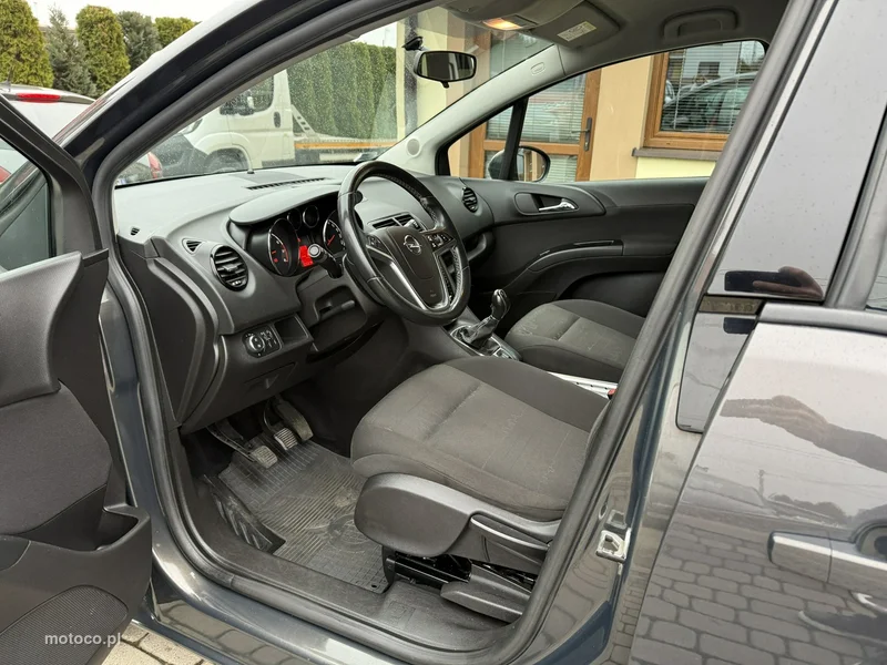 Opel Meriva B 20