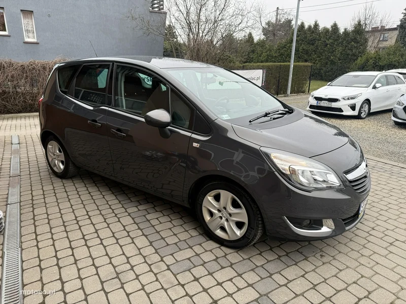 Opel Meriva B 4
