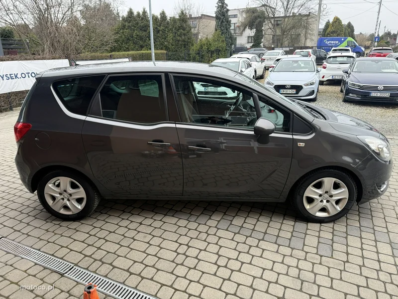 Opel Meriva B 5