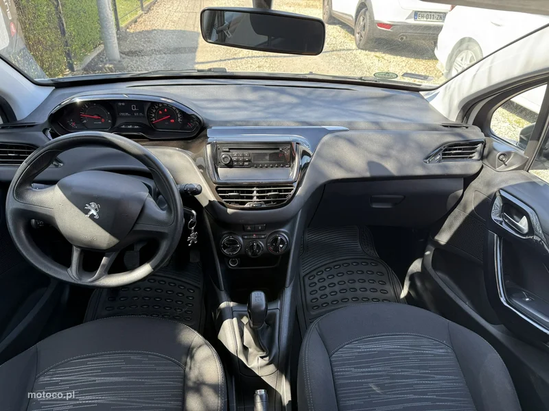 Peugeot 208 14