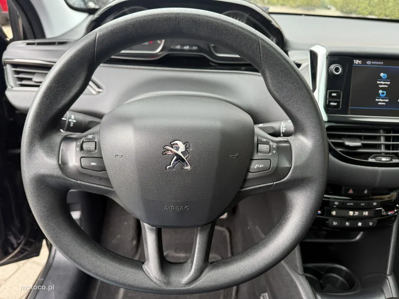 Peugeot 208 16