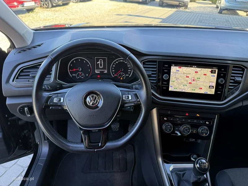 Volkswagen T-Roc A1 15