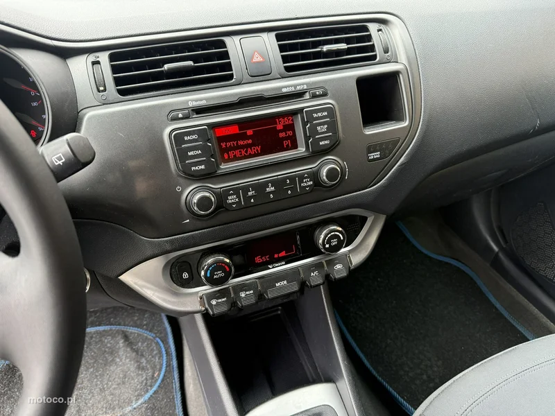 Kia Rio 15