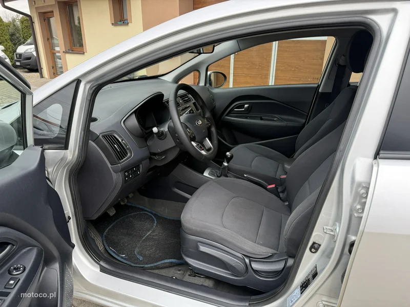 Kia Rio 17