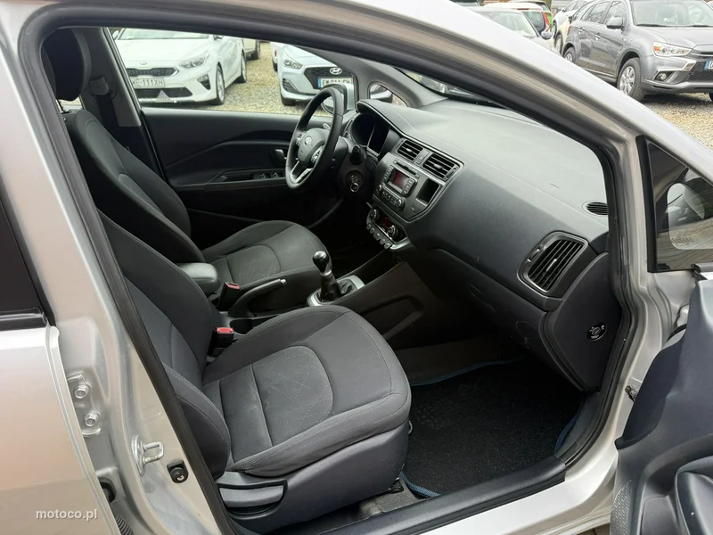Kia Rio 19