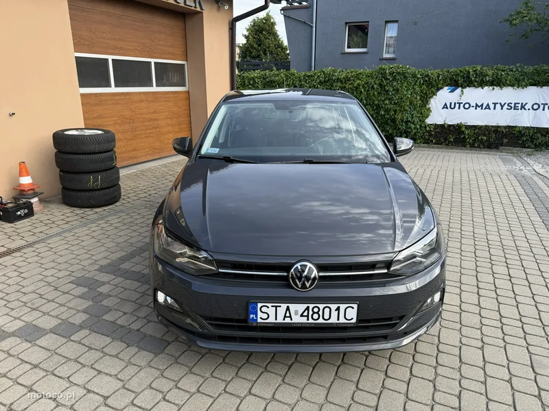 Volkswagen Polo VI AW 2