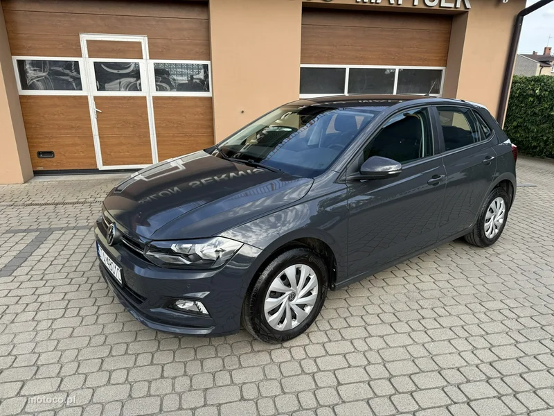 Volkswagen Polo VI AW 12