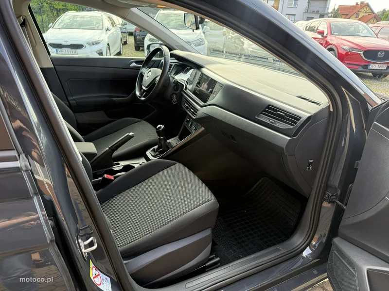 Volkswagen Polo VI AW 24